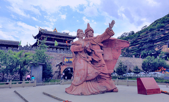 5 Days Jiuzhaigou Tour from Chengdu by Road